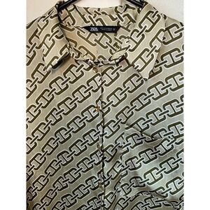 ZARA GOLD CHAIN PRINT SHIRT BLOUSE, FAUX SILK, MEDIUM, OFFICE, DATE NIGHT